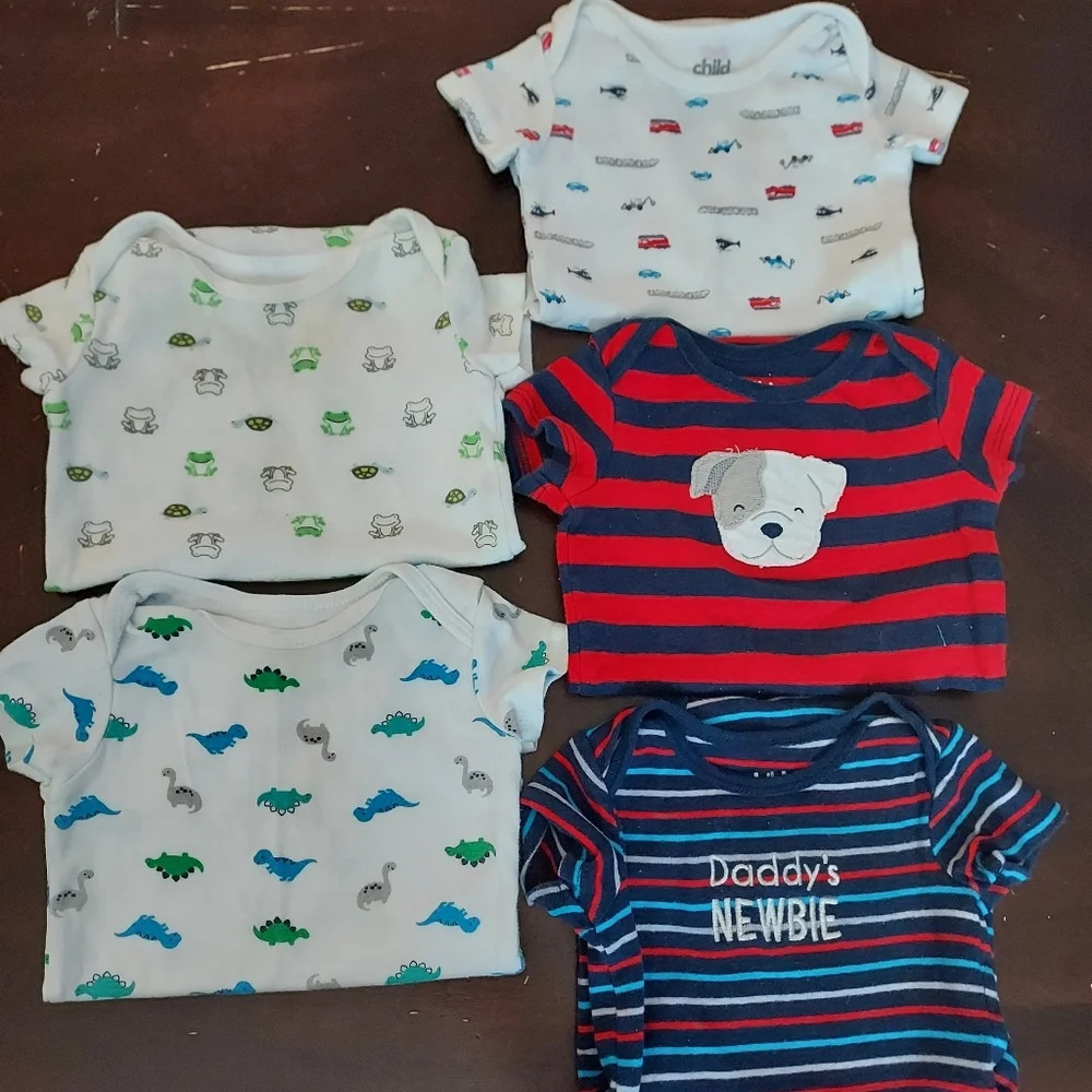 Lot of 5 Child of Mine by Carters Baby Boy Bodysuits in Size 3-6M